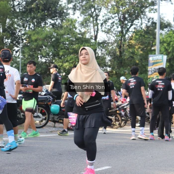 Runner Photo 3888745