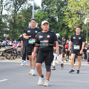 Runner Photo 3888817
