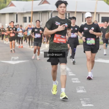 Runner Photo 3888818