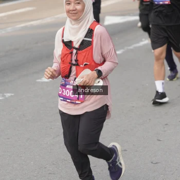 Runner Photo 3888878