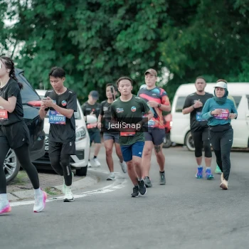 Runner Photo 3888947