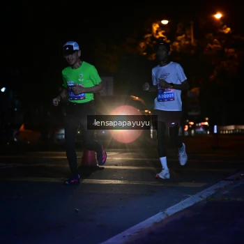 Runner Photo 3888953