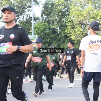 Runner Photo 3888954