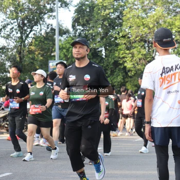 Runner Photo 3888963