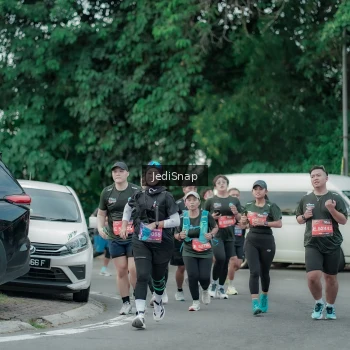 Runner Photo 3888991