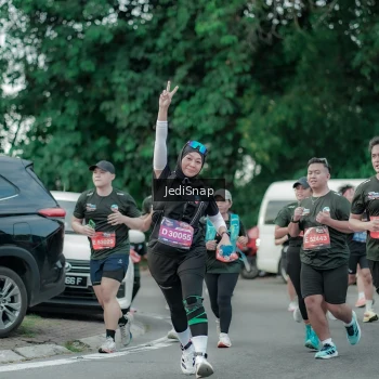 Runner Photo 3889013