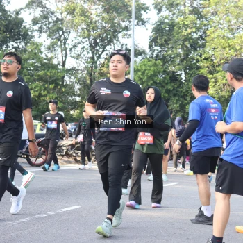 Runner Photo 3889027