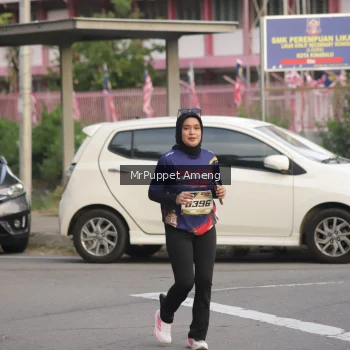 Runner Photo 3889056
