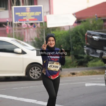 Runner Photo 3889060