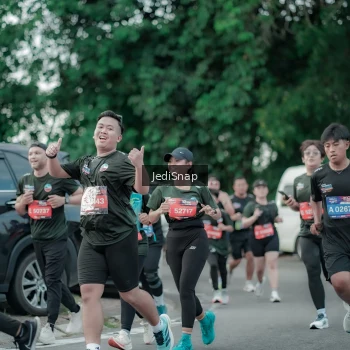 Runner Photo 3889061