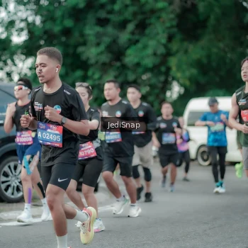 Runner Photo 3889116