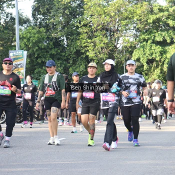 Runner Photo 3889195