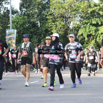Runner Photo 3889215