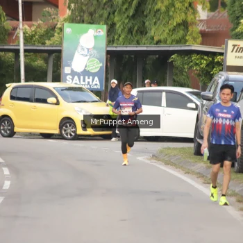Runner Photo 3889224