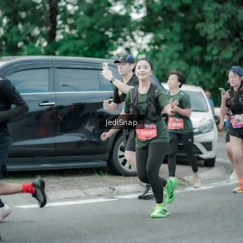 Runner Photo 3889225