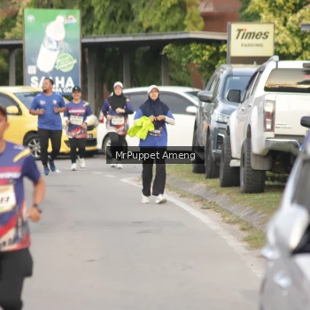 Runner Photo 3889241