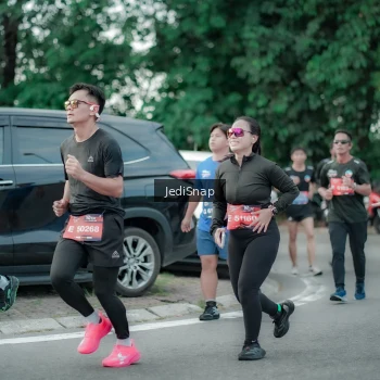 Runner Photo 3889272