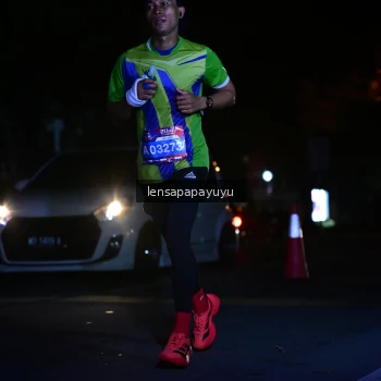 Runner Photo 3889273