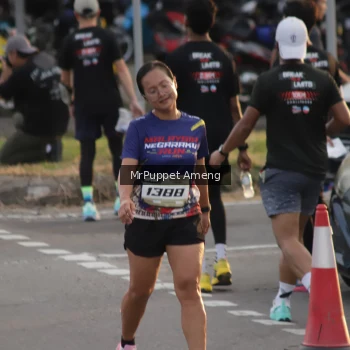 Runner Photo 3889294