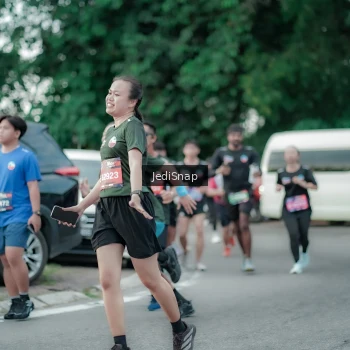 Runner Photo 3889295