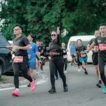 Runner Photo 3889314