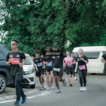 Runner Photo 3889346