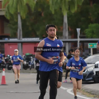 Runner Photo 3889376