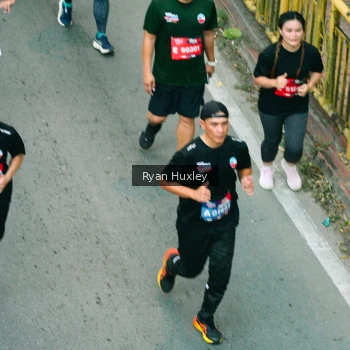 Runner Photo 3889377