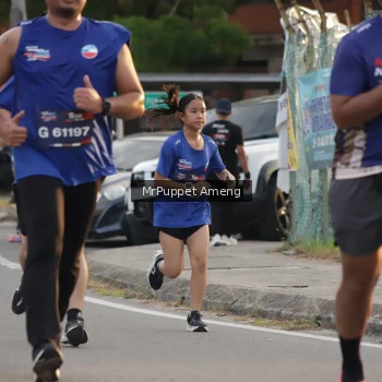 Runner Photo 3889380