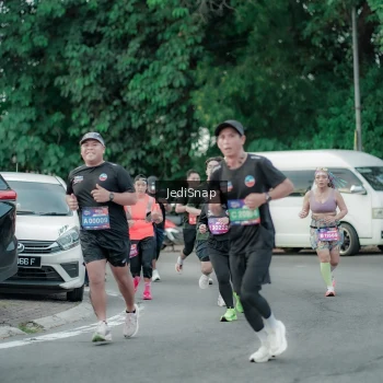Runner Photo 3889392
