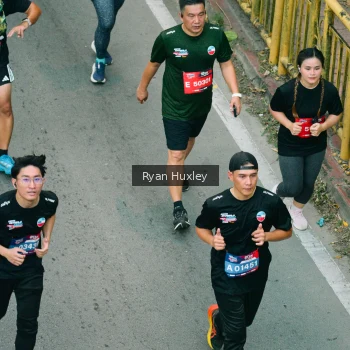 Runner Photo 3889395