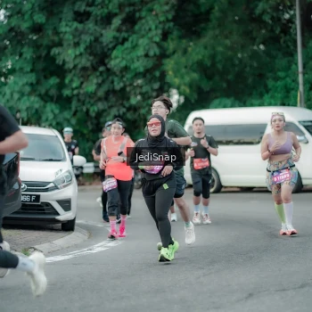 Runner Photo 3889414