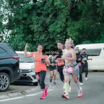 Runner Photo 3889430