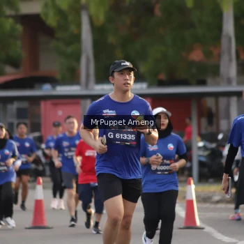 Runner Photo 3889450