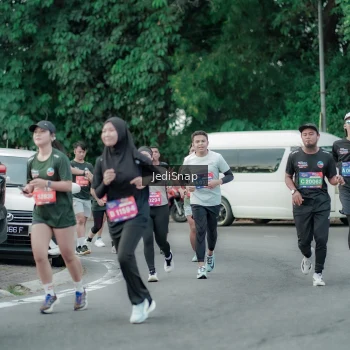 Runner Photo 3889489