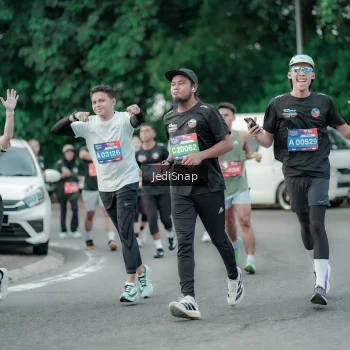 Runner Photo 3889498