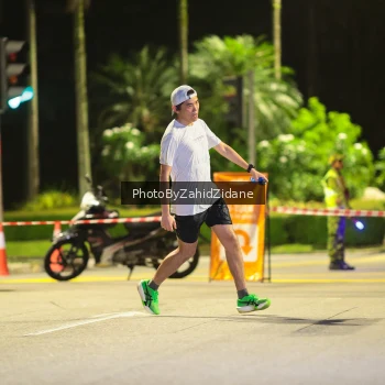 Runner Photo 3889533