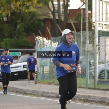 Runner Photo 3889535