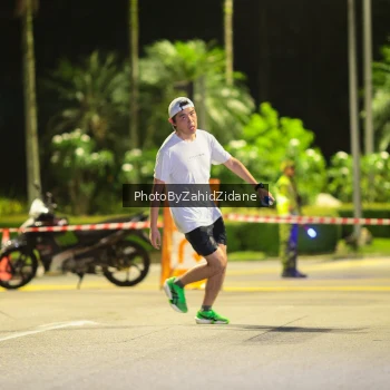 Runner Photo 3889550