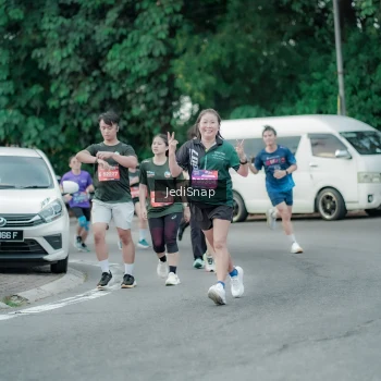 Runner Photo 3889553
