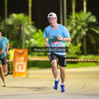 Runner Photo 3889558
