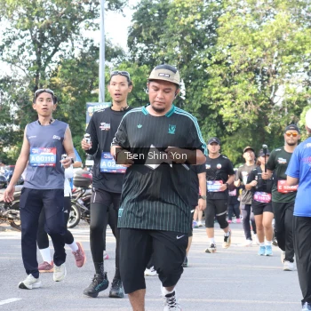 Runner Photo 3889580