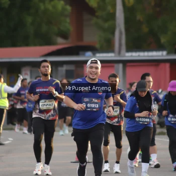 Runner Photo 3889617