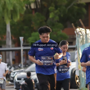 Runner Photo 3889676