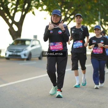 Runner Photo 3889684