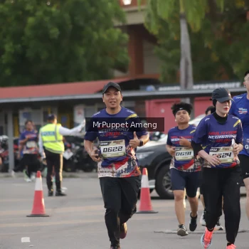 Runner Photo 3889685