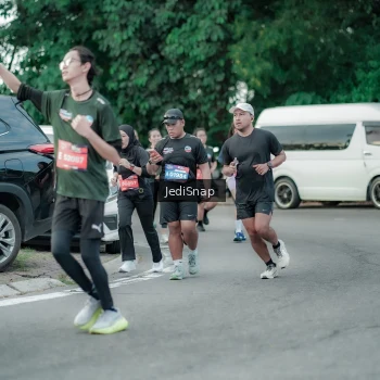 Runner Photo 3889703
