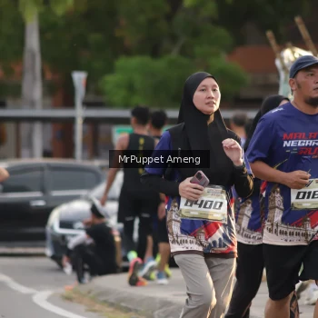 Runner Photo 3889725