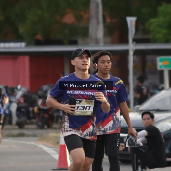 Runner Photo 3889736