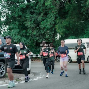 Runner Photo 3889741